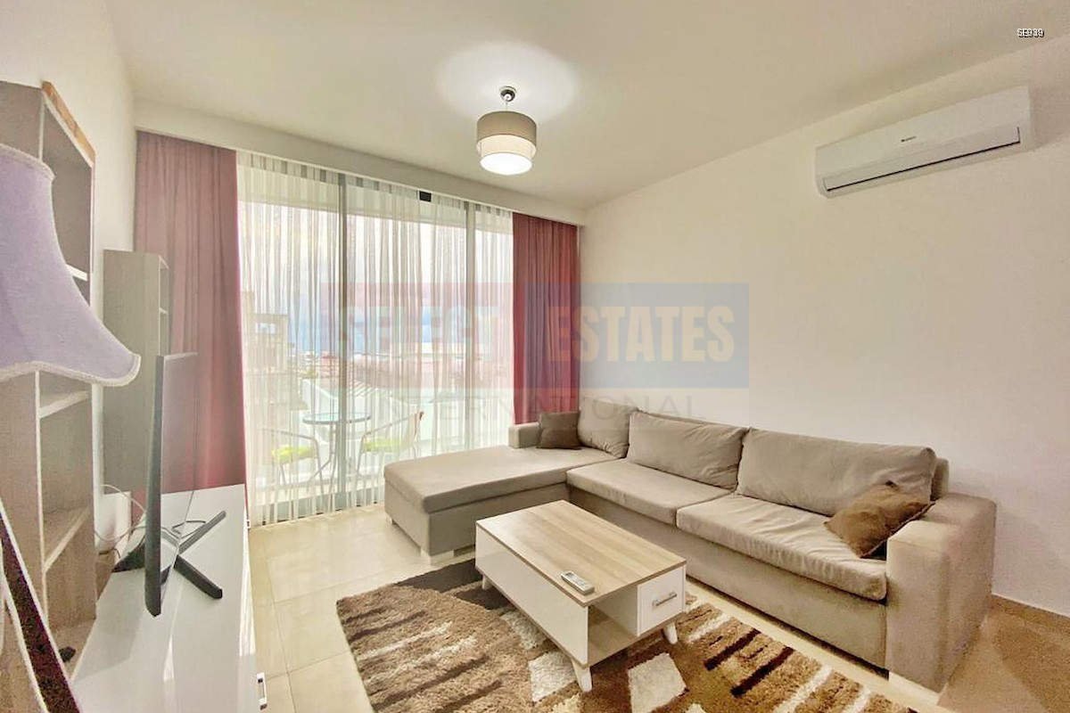 SE939_004 Ready to Move Apartment in Kyrenia Center