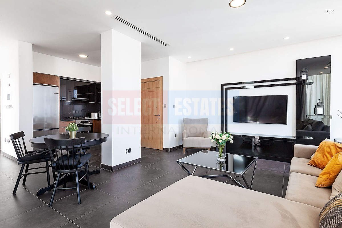 SE947_008 Ready-to-move-in Apartment in Girne Center