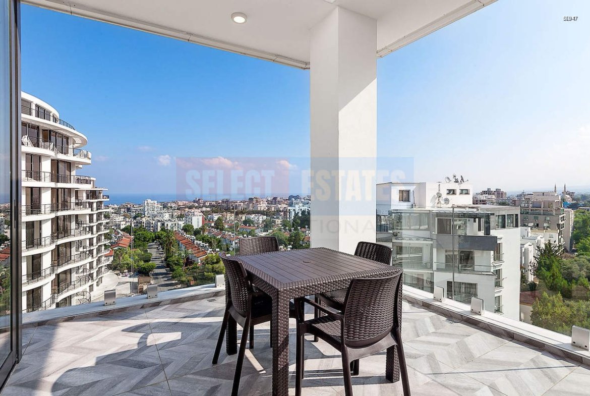 Ready-to-move-in Apartment in Girne Center
