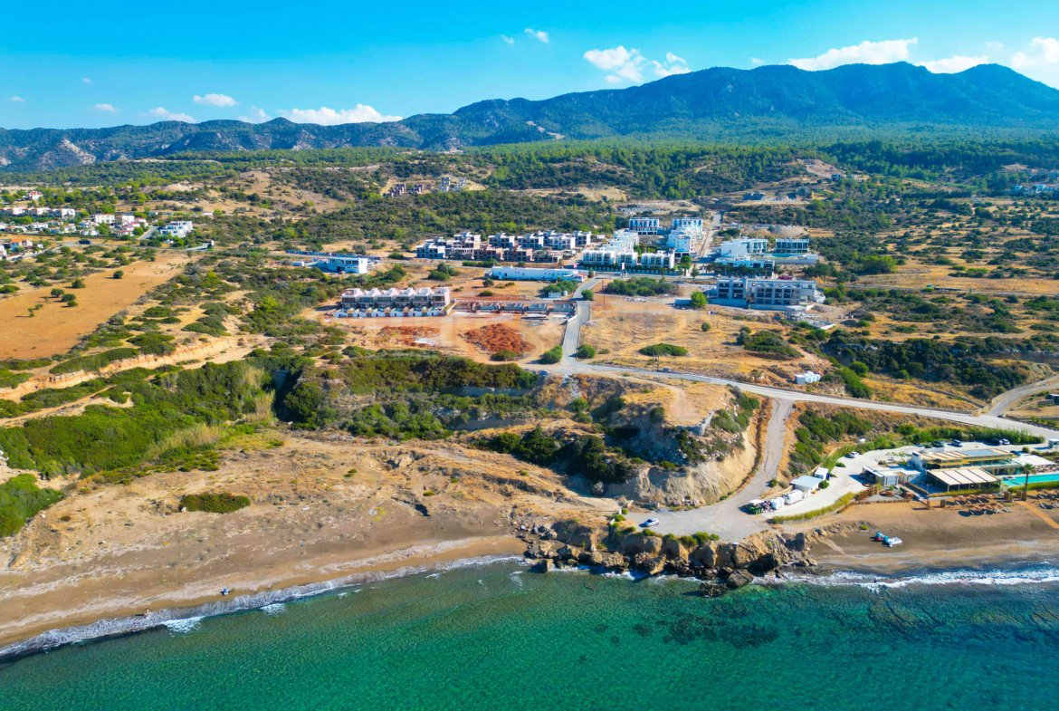 In Esentepe, Immediate Delivery with Garden Flat