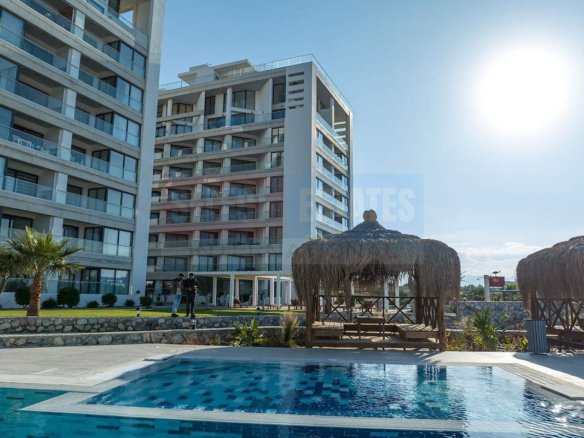 Ready-to-move-in Apartment in Gaziveren