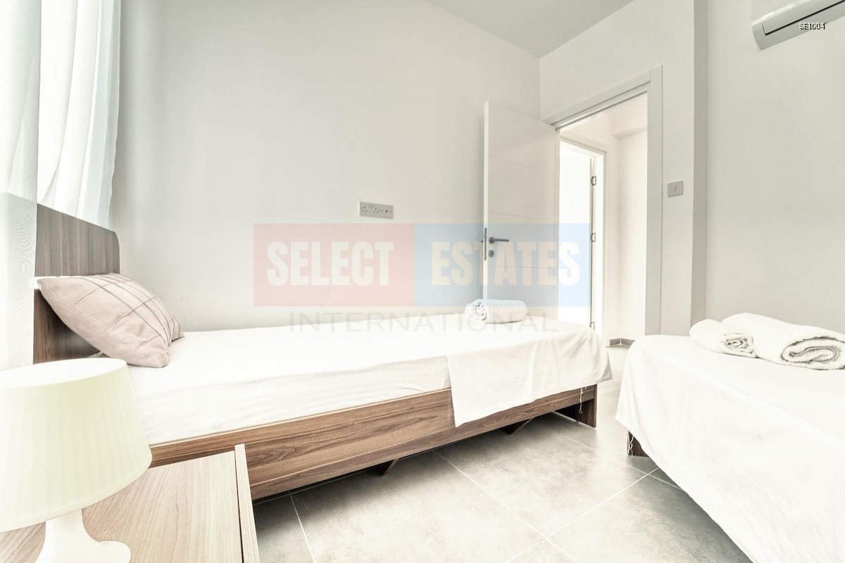 Seafront Loft in Gaziveren