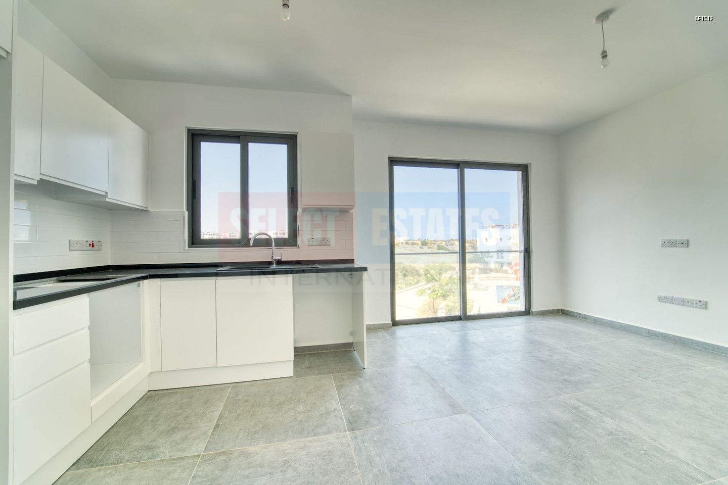 Ready Sea View Penthouse in Bahçeli