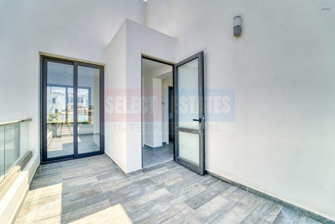 Ready Sea View Penthouse in Bahçeli