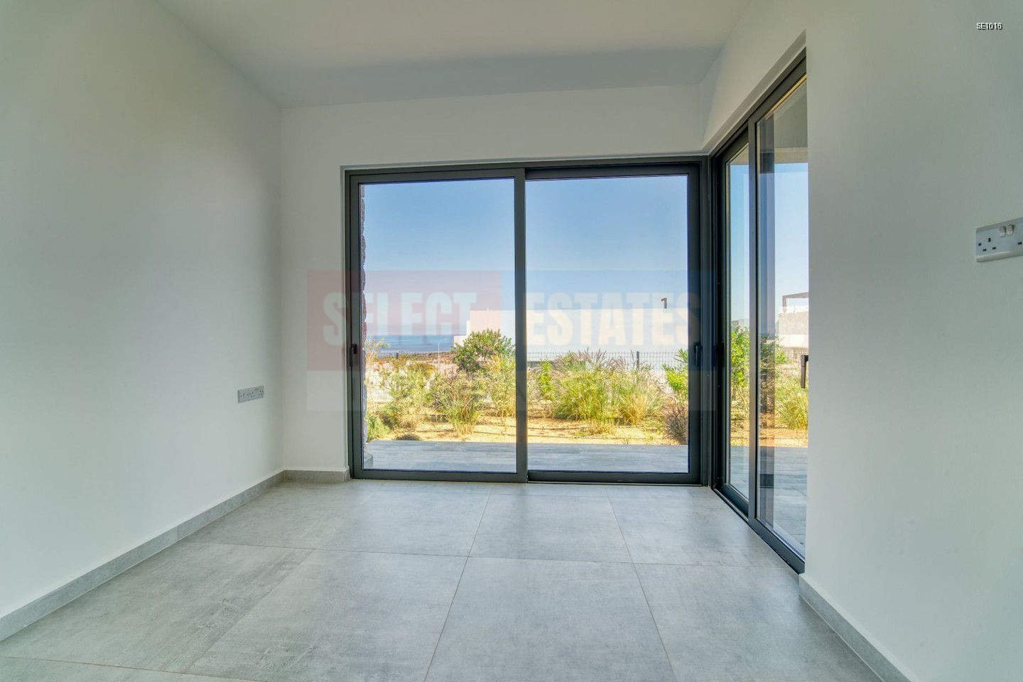 Garden Floor Ready for Delivery in Bahçeli