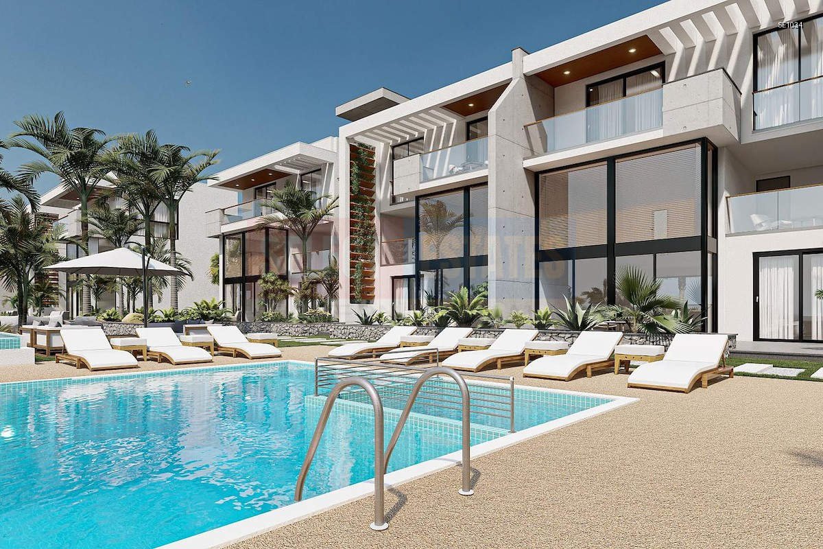 SE1034_000 Seafront Penthouse in Esentepe