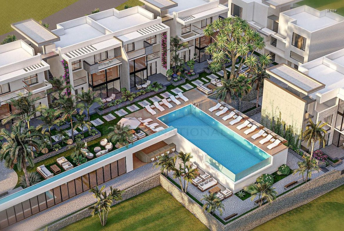 Seafront Penthouse in Esentepe