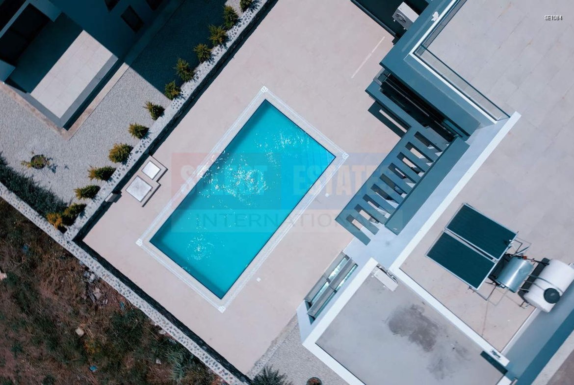 Move-in Ready Villa in Karşıyaka