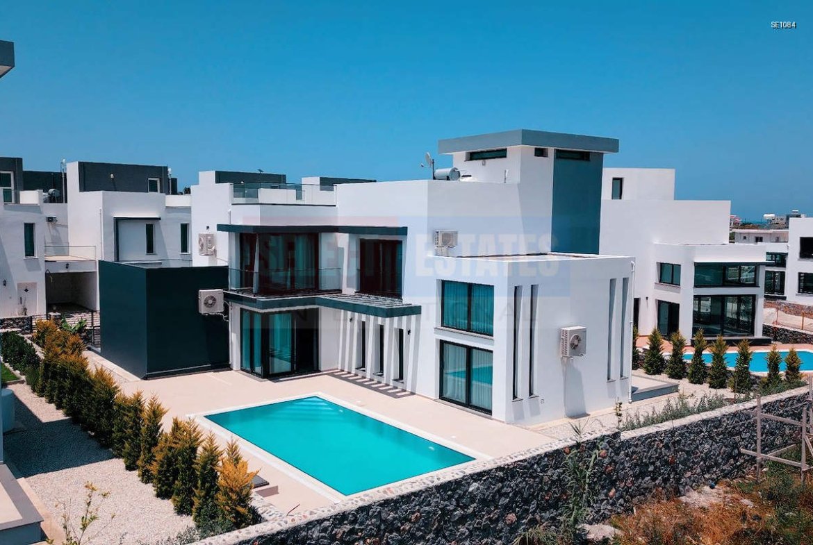 Move-in Ready Villa in Karşıyaka