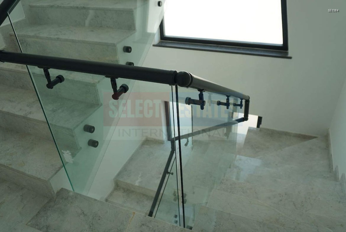 Move-in Ready Villa in Karşıyaka