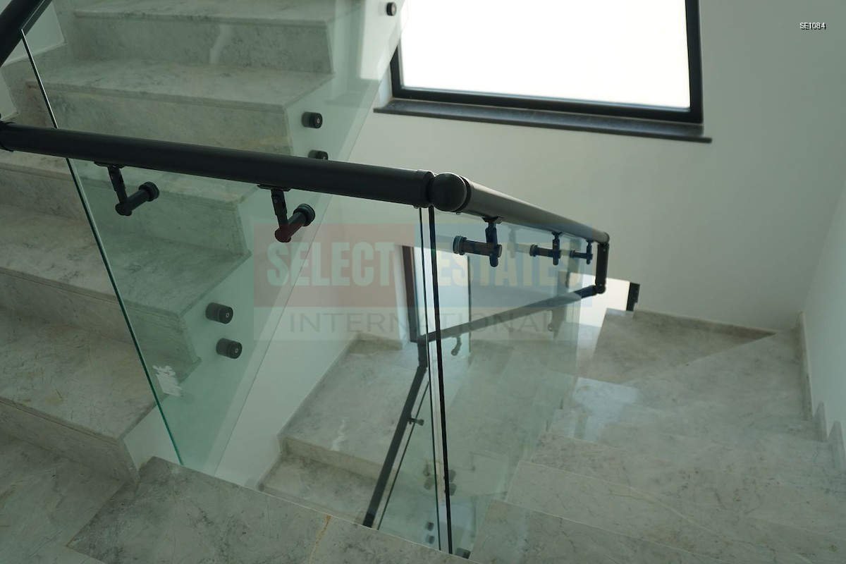 Move-in Ready Villa in Karşıyaka