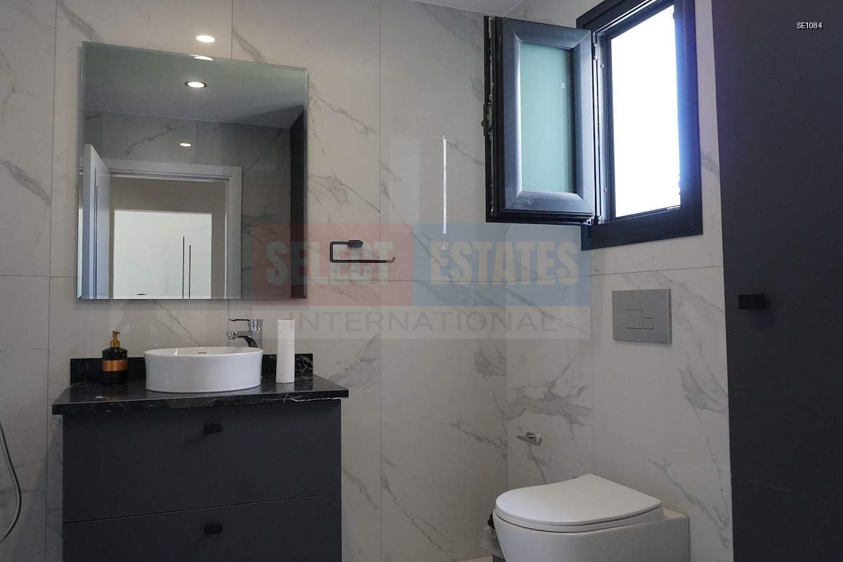 Move-in Ready Villa in Karşıyaka