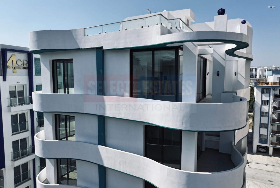 Ready to Move In Apartment in İskele