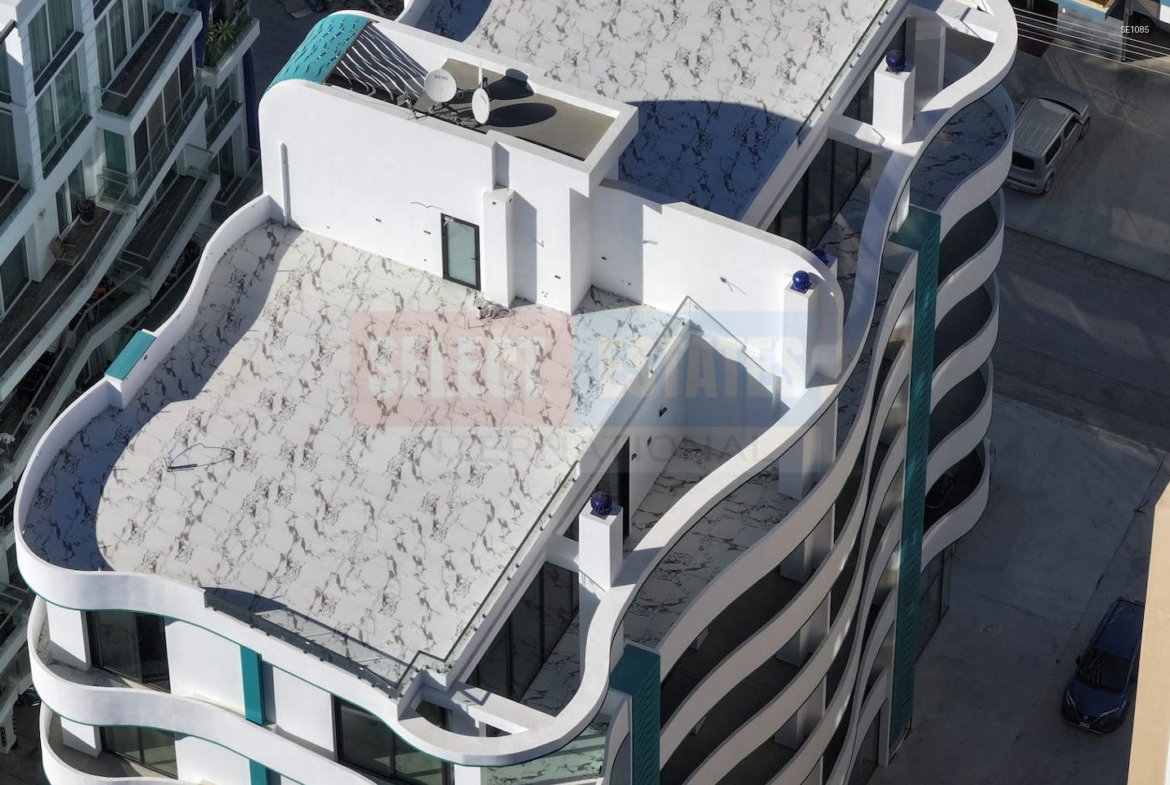 Ready to Move In Apartment in İskele