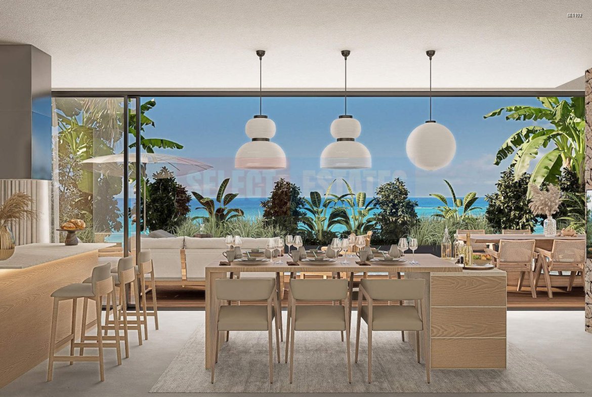 Seafront Villa in Esentepe