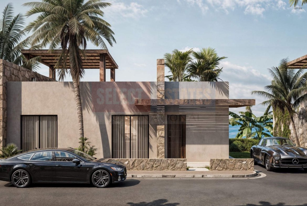 Seafront Villa in Esentepe