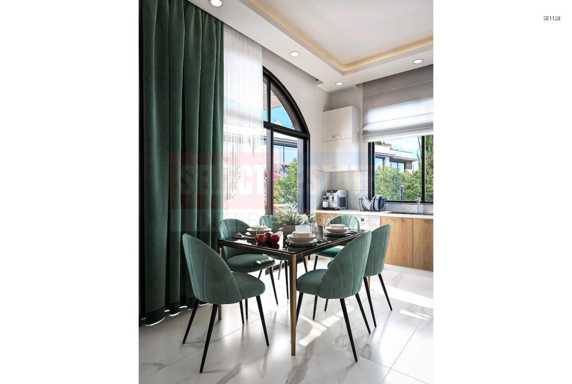Luxury Penthouse with Sea View in Lapta