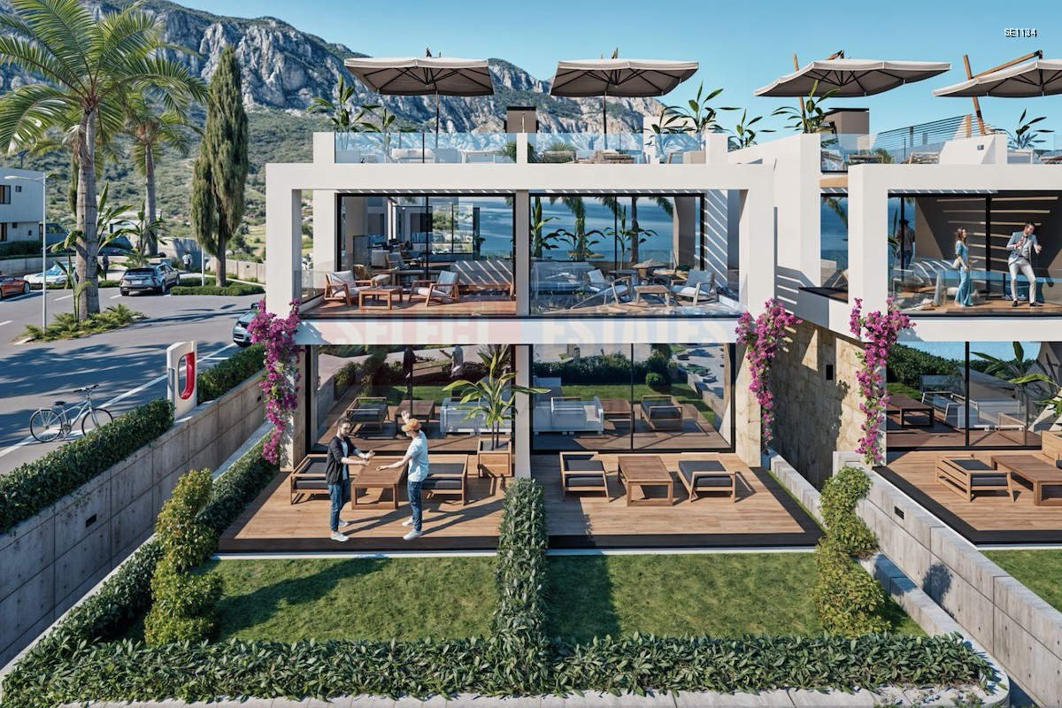 SE1134_001 Luxury Penthouse with Sea View in Lapta