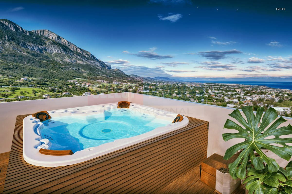 SE1134_012 Luxury Penthouse with Sea View in Lapta