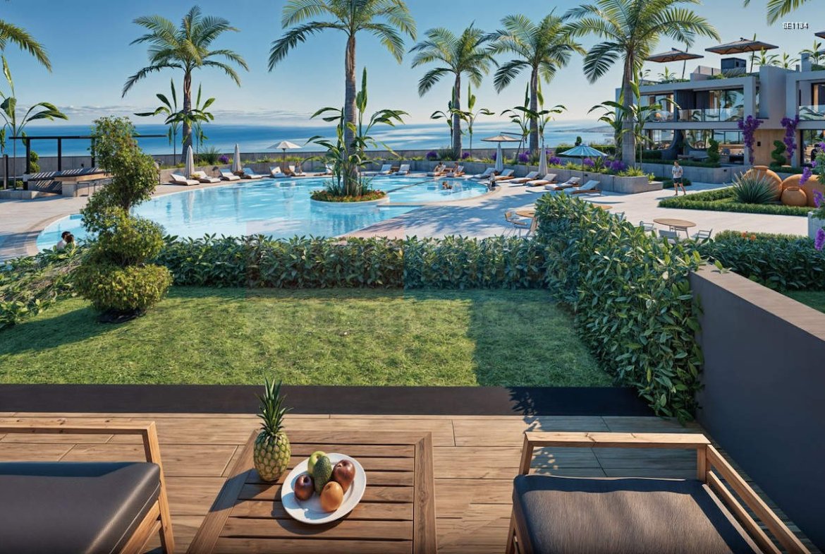 Luxury Penthouse with Sea View in Lapta