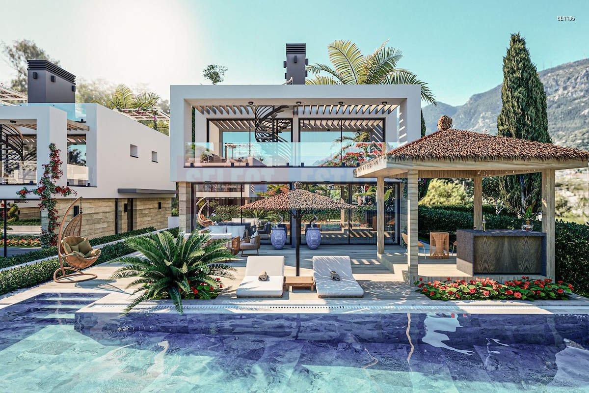 SE1135_002 Luxury Villa with Sea View in Lapta