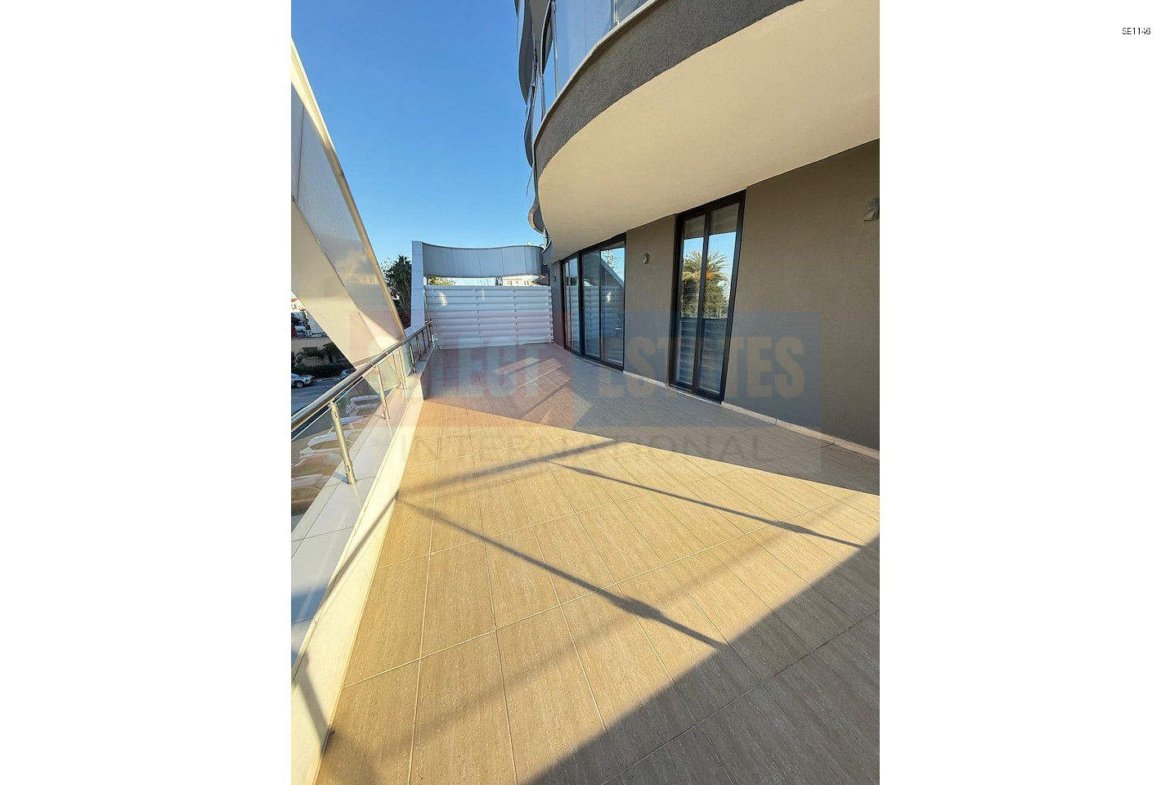 Ready to Move In Apartment in Kyrenia Center