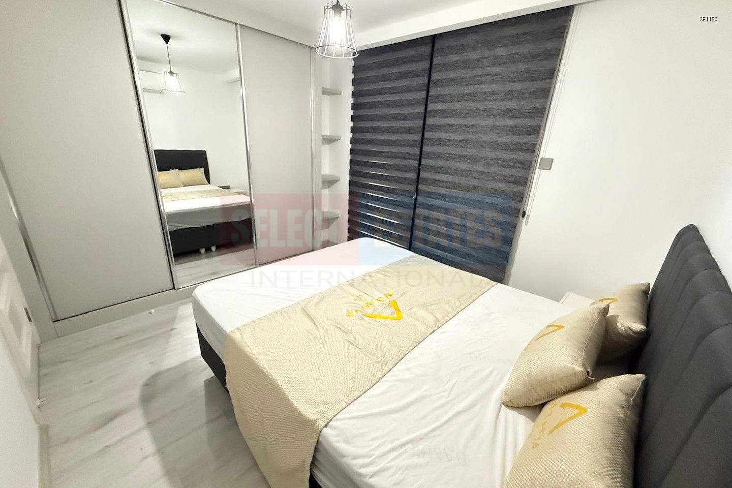SE1150_020 Ready Luxury Apartment in Kyrenia Center
