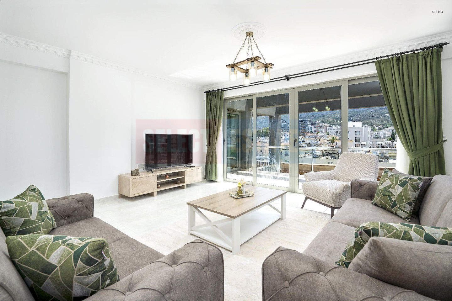 SE1154_004 Ready to Move In Penthouse in Kyrenia Center