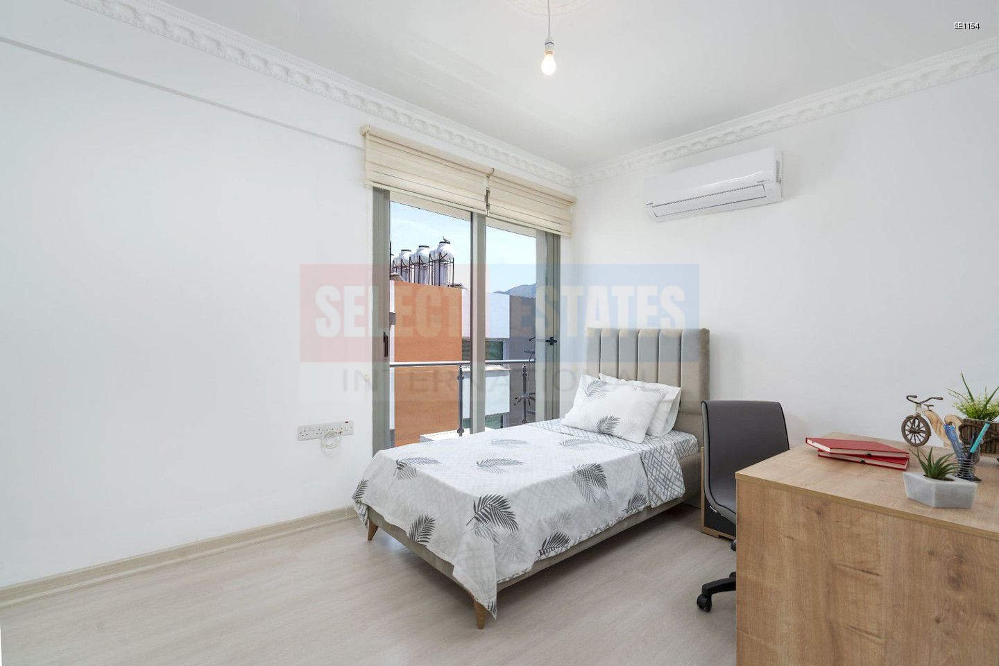 SE1154_006 Ready to Move In Penthouse in Kyrenia Center