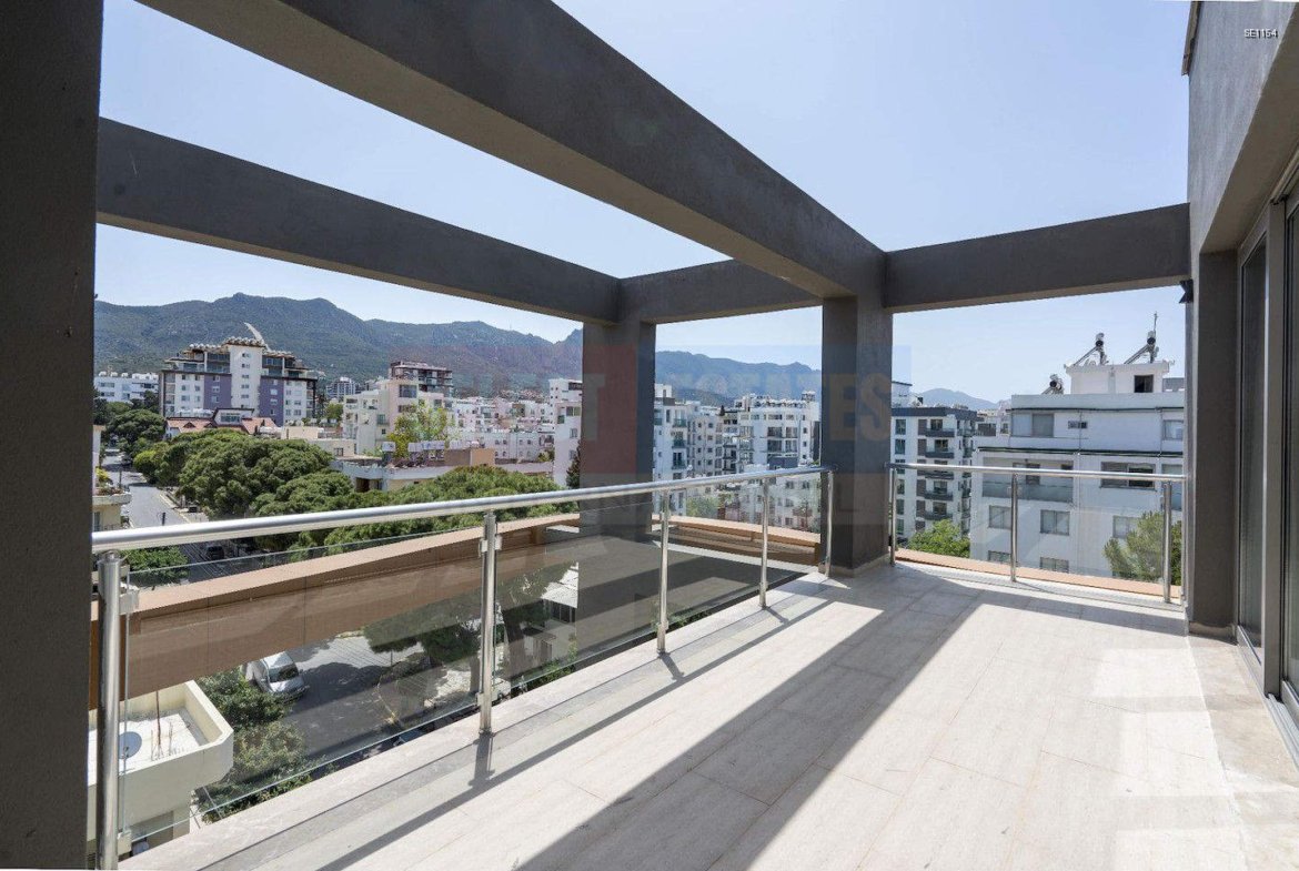 Ready to Move In Penthouse in Kyrenia Center