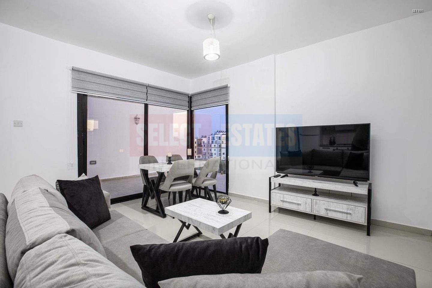 Modern Ready Apartment in Girne Center