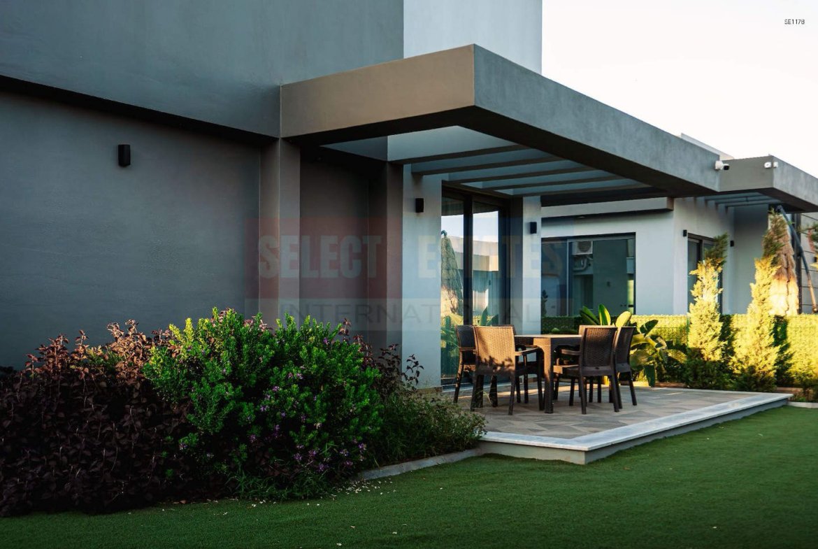 Ready Luxury Villa with Pool in Iskele