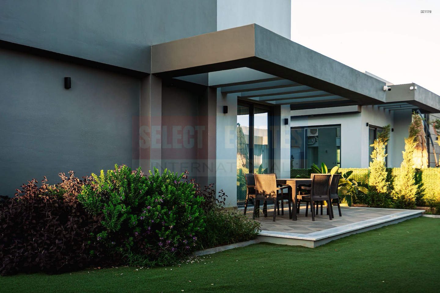 Ready Luxury Villa with Pool in Iskele