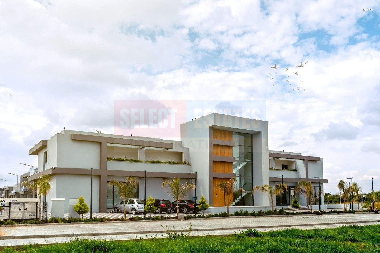 Ready Luxury Villa with Pool in Iskele