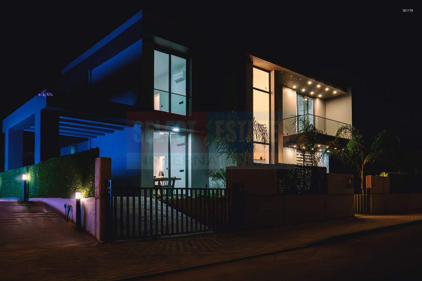 Ready Luxury Villa with Pool in Iskele