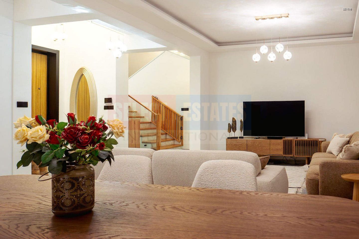 Ready Luxury Villa with Pool in Iskele