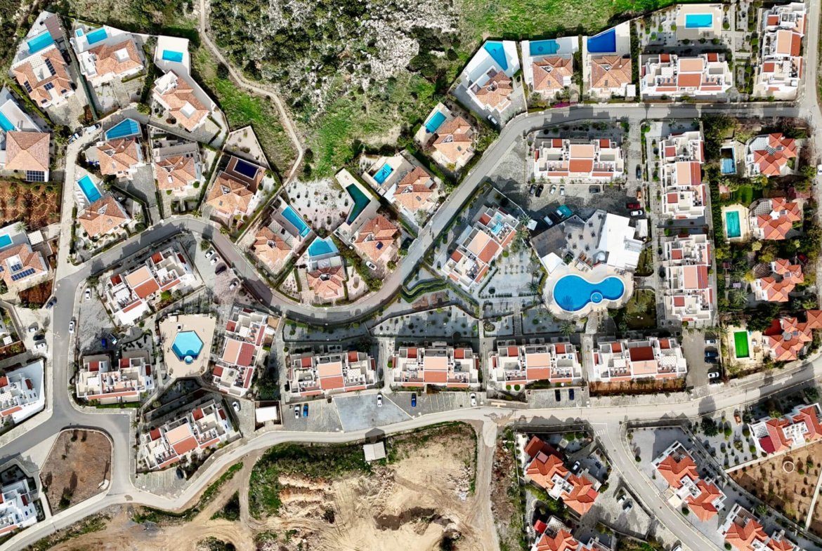 Seafront Ready-to-Move-In Apartments