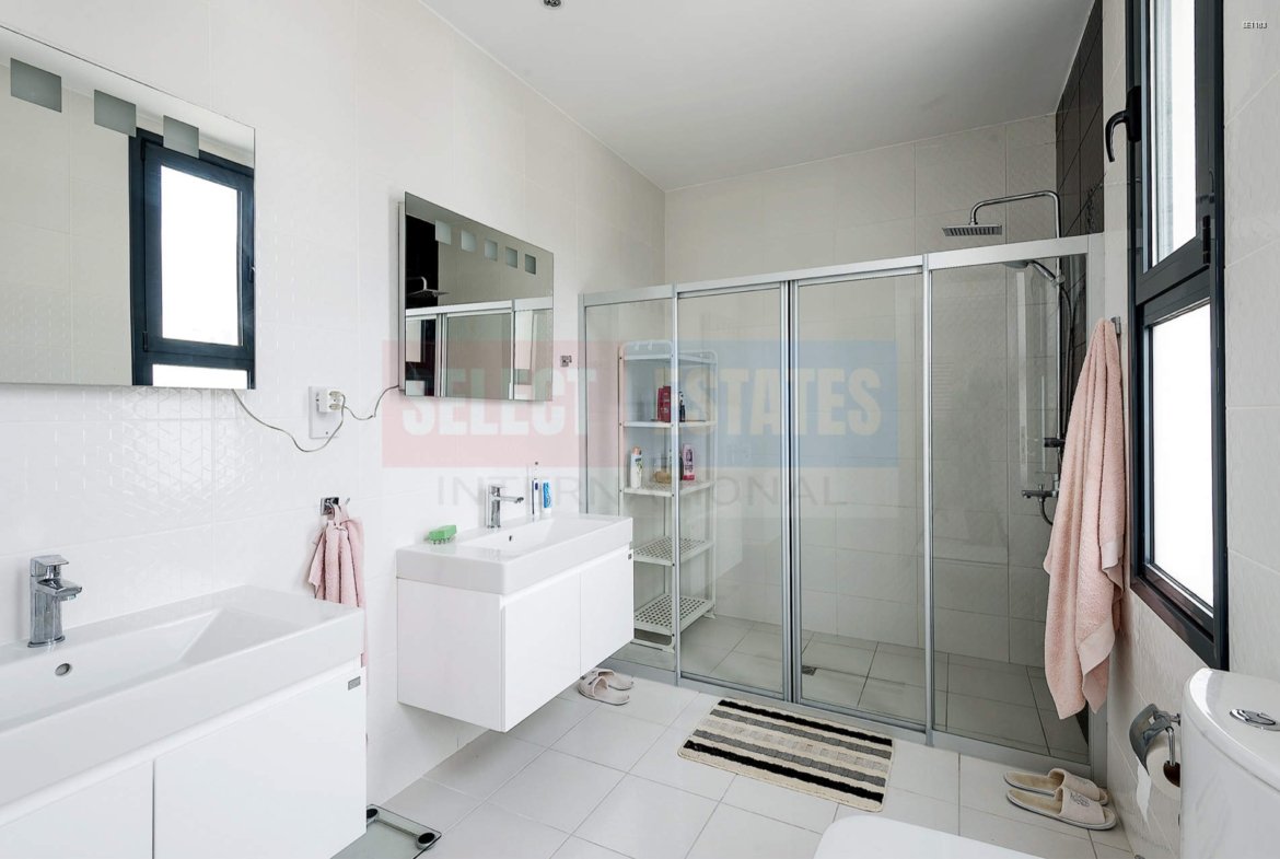 Sea front Luxury Detached Villa