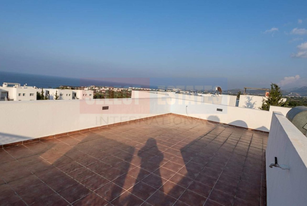 2+1 Apartment with Sea View in Tatlısu