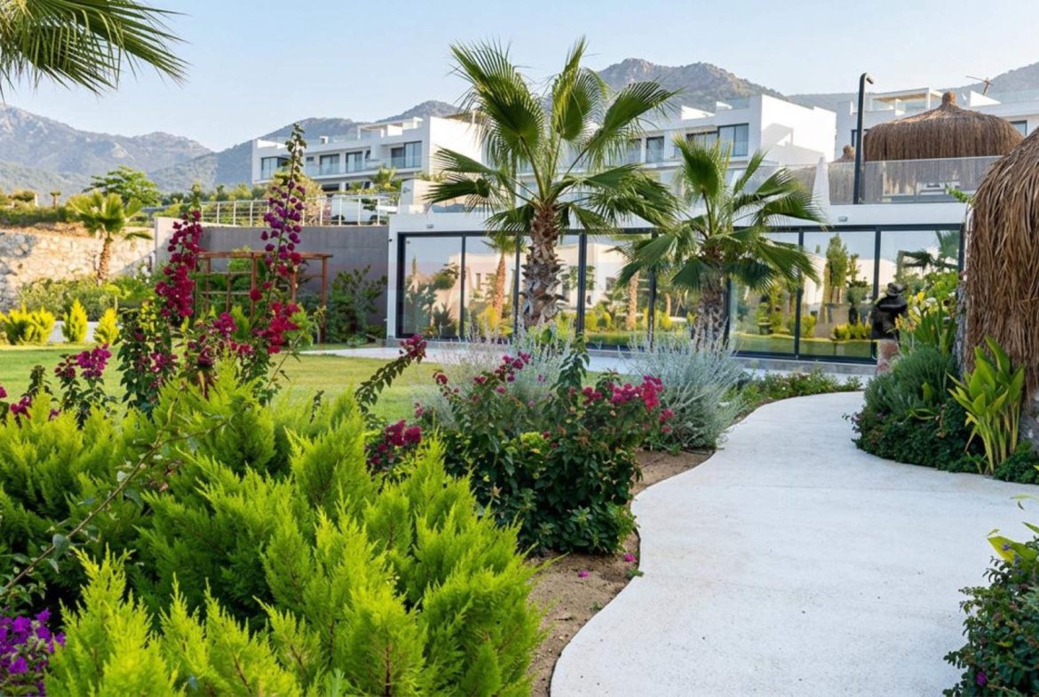 2+1 Apartment with Sea View in Tatlısu