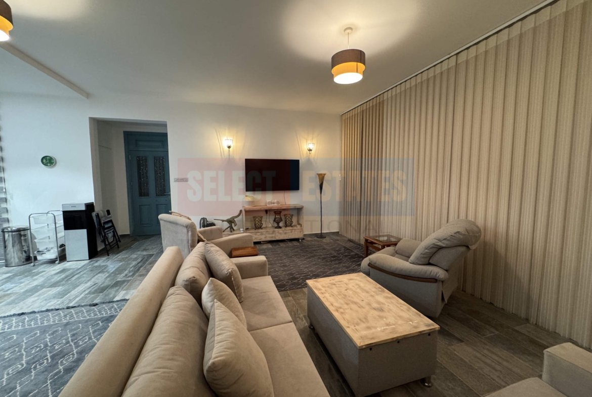 See front Luxury Bungalow –