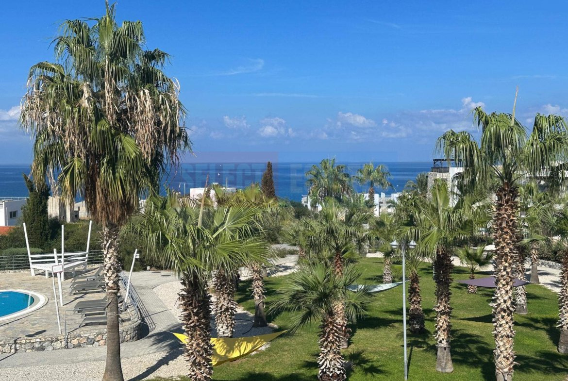Ready to move 2+1 Luxury Penthouse in Bahçeli, Kyrenia