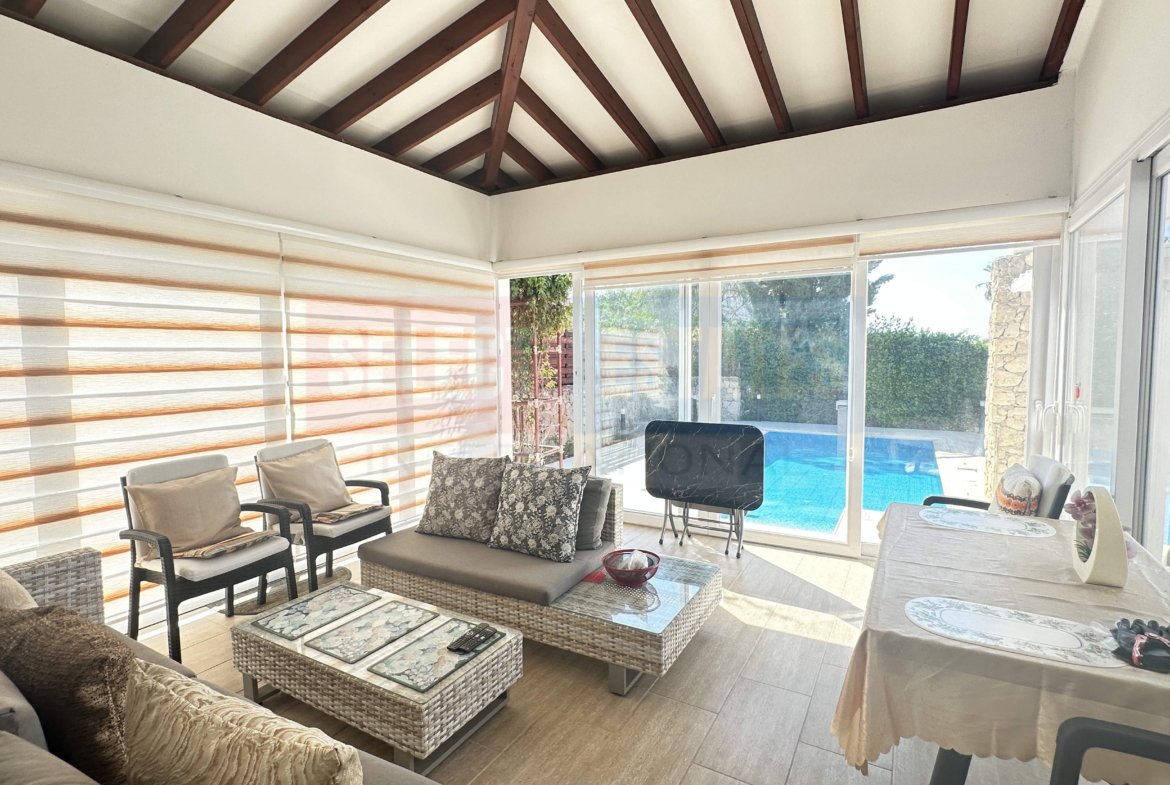 Villa with Pool and View in Alsancak