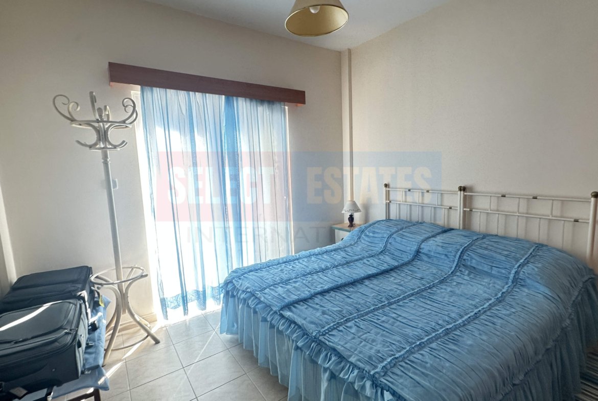 Villa with Pool and View in Alsancak