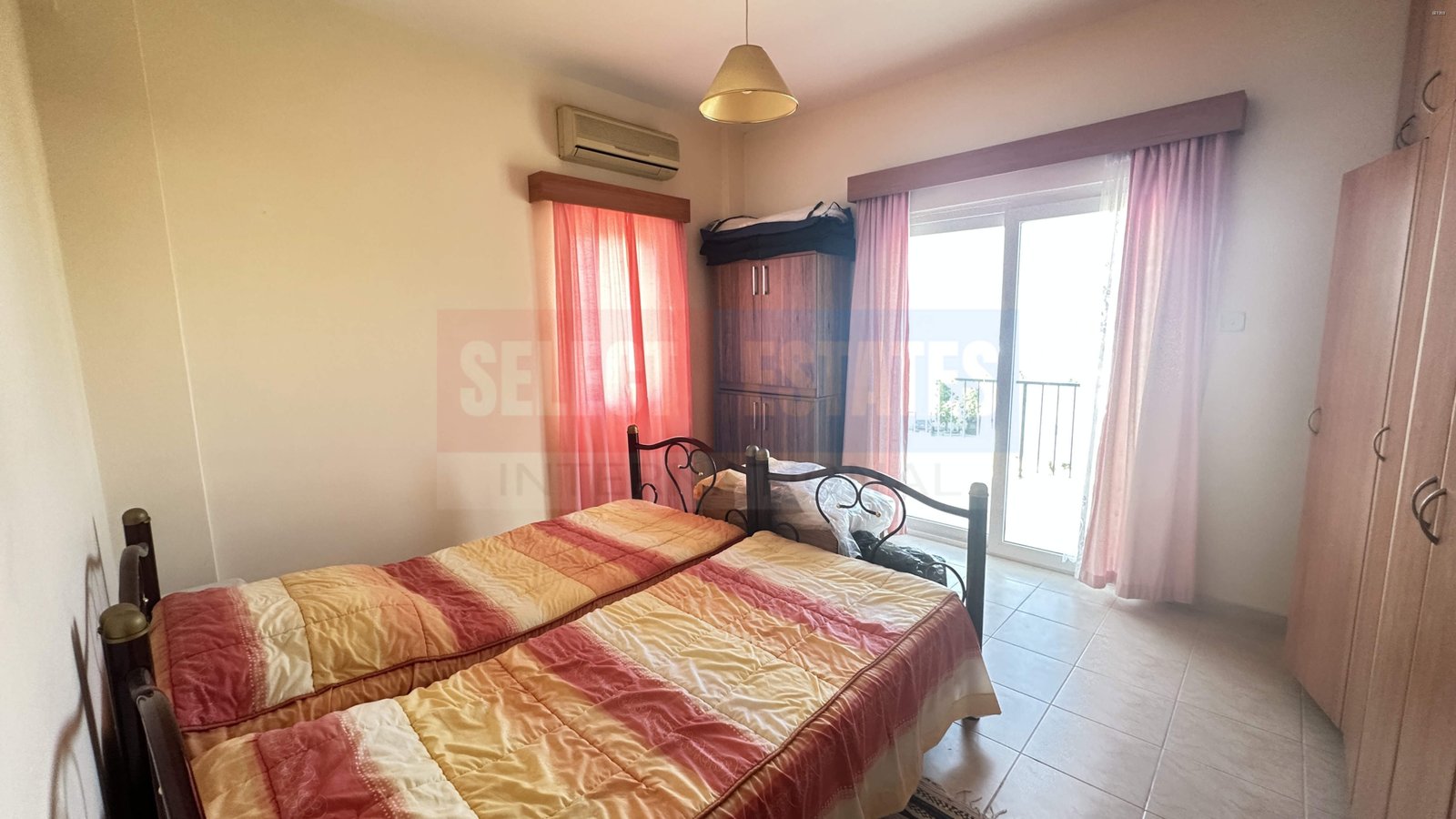SE1203_010 Villa with Pool and View in Alsancak