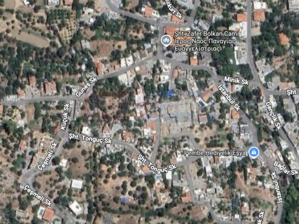 Old house or Apartment Plot for Sale in Alsancak