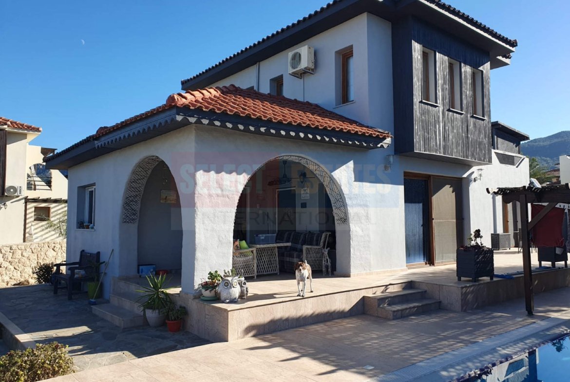 Luxury Villa with Pool with amazing views – North Cyprus
