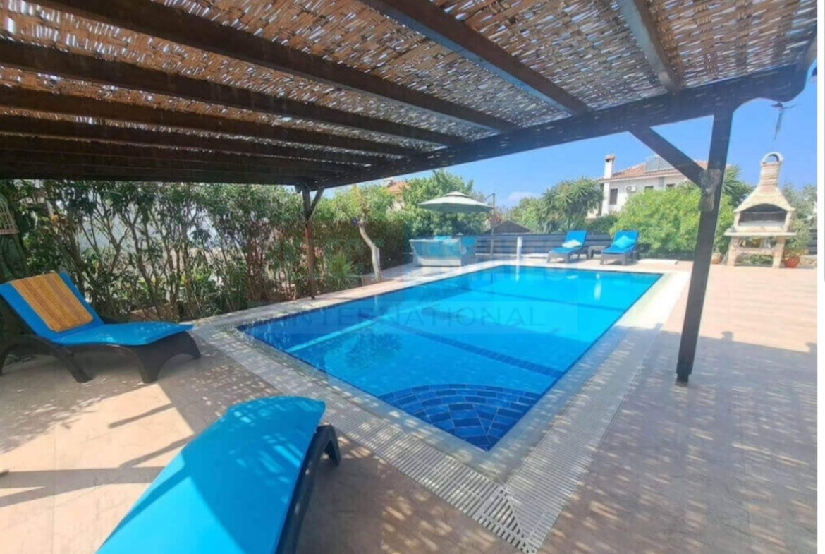 Luxury Villa with Pool with amazing views – North Cyprus