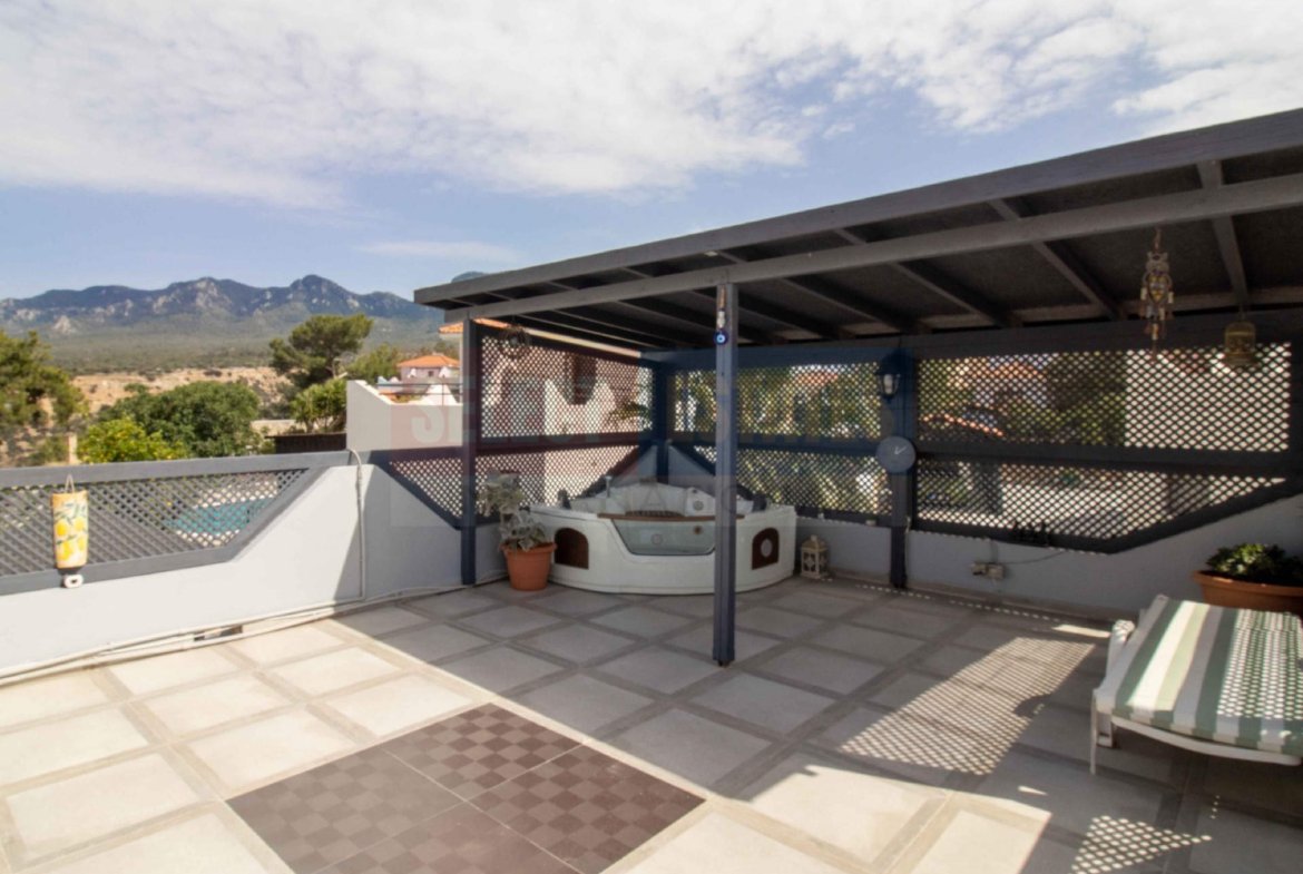 Luxury Villa with Pool with amazing views – North Cyprus