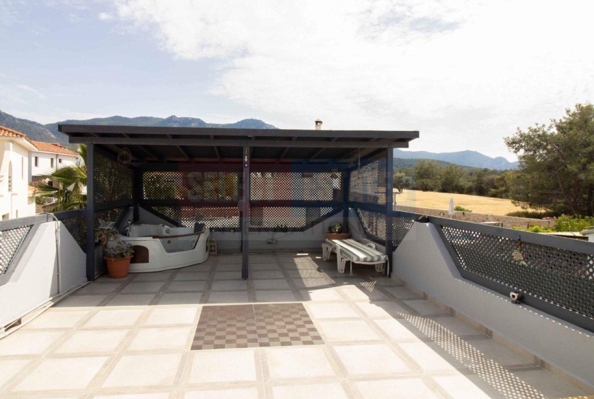 Luxury Villa with Pool with amazing views – North Cyprus